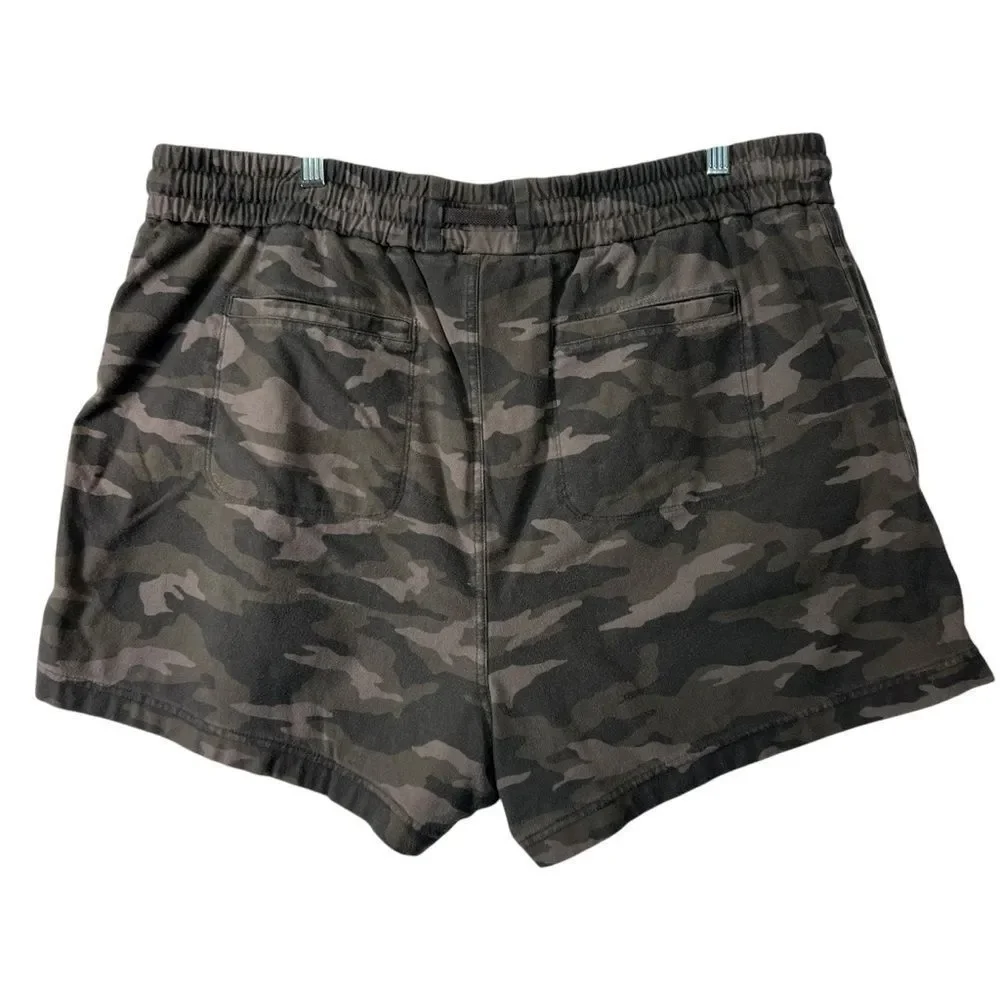 Sz 20 ATHLETA BLACK OLIVE CAMO ELASTIC WAIST STRETCHY FARALLON SHORTS - Picture 7 of 16